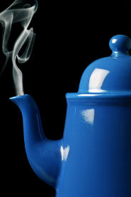 blue tea pot